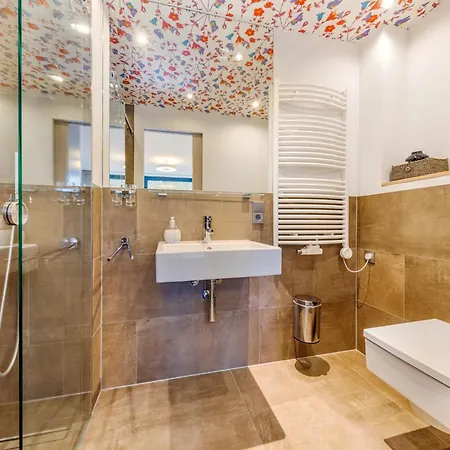 Strandvilla Sonnendeck Sellin (Rugen)